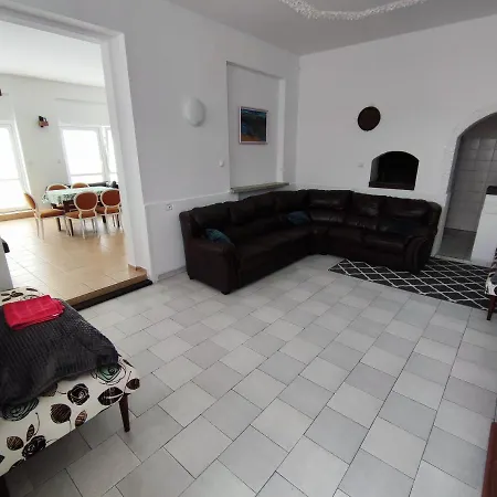 Apartment Europa I Goscinne