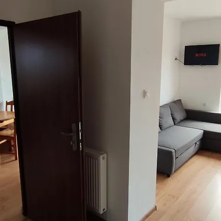 Apartment Europa I Goscinne *