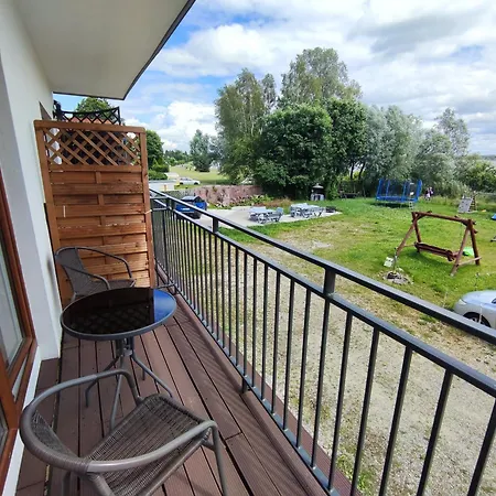 Europa I Goscinne Apartment Unieście