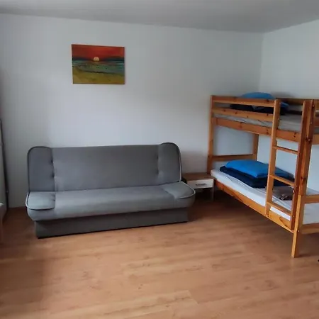 Europa I Goscinne Apartment Uniescie